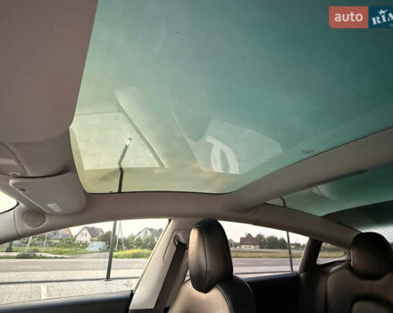 Синій Тесла Модель 3, об'ємом двигуна 0 л та пробігом 125 тис. км за 17500 $, фото 11 на Automoto.ua