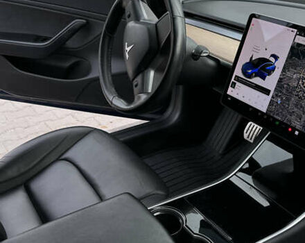 Синій Тесла Модель 3, об'ємом двигуна 0 л та пробігом 205 тис. км за 16900 $, фото 16 на Automoto.ua