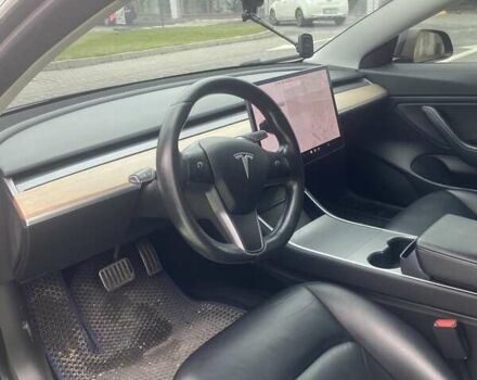 Синий Тесла Модель 3, объемом двигателя 0 л и пробегом 177 тыс. км за 16300 $, фото 5 на Automoto.ua