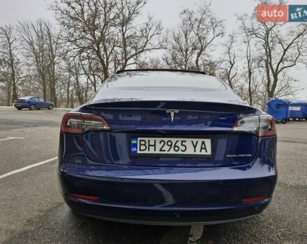 Синий Тесла Модель 3, объемом двигателя 0 л и пробегом 71 тыс. км за 17555 $, фото 5 на Automoto.ua