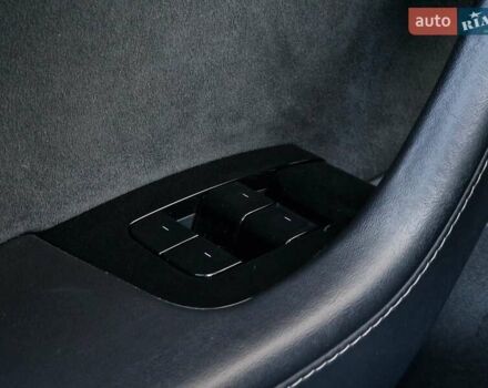 Синий Тесла Модель 3, объемом двигателя 0 л и пробегом 98 тыс. км за 19990 $, фото 58 на Automoto.ua