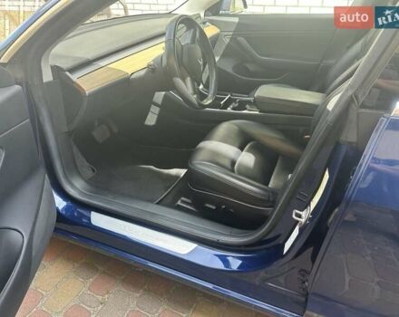 Синий Тесла Модель 3, объемом двигателя 0 л и пробегом 69 тыс. км за 19320 $, фото 15 на Automoto.ua