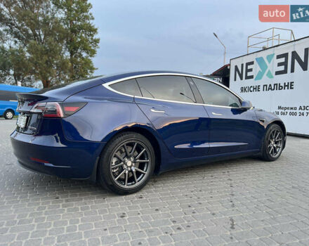 Синий Тесла Модель 3, объемом двигателя 0 л и пробегом 96 тыс. км за 17999 $, фото 5 на Automoto.ua