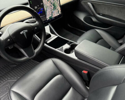 Синий Тесла Модель 3, объемом двигателя 0 л и пробегом 79 тыс. км за 18900 $, фото 15 на Automoto.ua