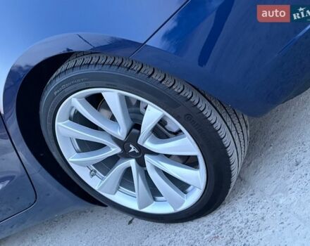 Синий Тесла Модель 3, объемом двигателя 0 л и пробегом 101 тыс. км за 18300 $, фото 25 на Automoto.ua