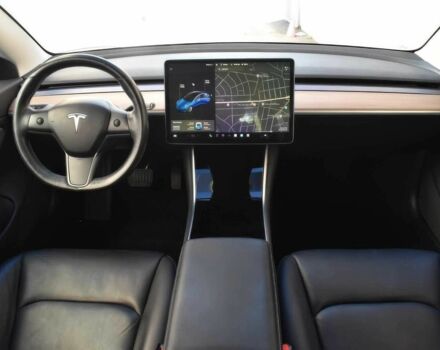 Синий Тесла Модель 3, объемом двигателя 0 л и пробегом 40 тыс. км за 8900 $, фото 8 на Automoto.ua