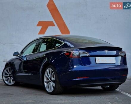 Синий Тесла Модель 3, объемом двигателя 0 л и пробегом 98 тыс. км за 19990 $, фото 28 на Automoto.ua