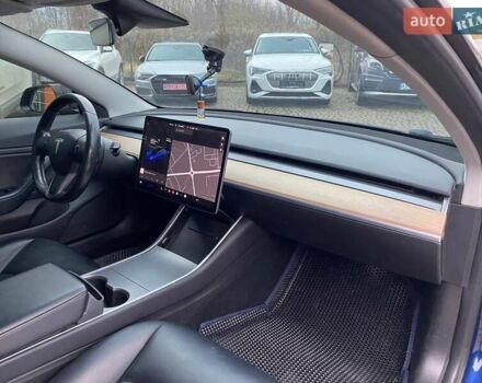 Синий Тесла Модель 3, объемом двигателя 0 л и пробегом 197 тыс. км за 14700 $, фото 8 на Automoto.ua