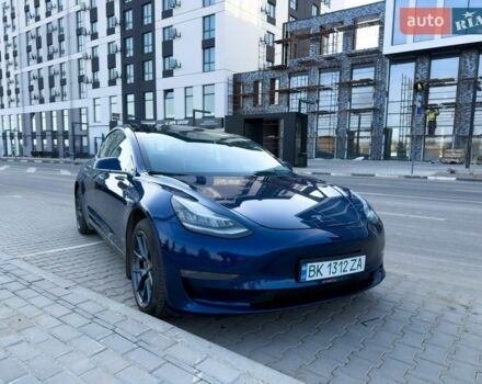 Синій Тесла Модель 3, об'ємом двигуна 0 л та пробігом 180 тис. км за 16999 $, фото 1 на Automoto.ua