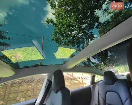 Тесла Модель 3 2018 у Києві на Automoto.ua Синій Тесла Модель 3, об'ємом двигуна 0 л та пробігом 48 тис. км за 31000 $, фото 5 на Automoto.ua