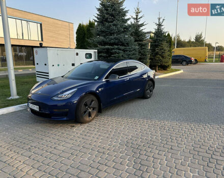 Синий Тесла Модель 3, объемом двигателя 0 л и пробегом 45 тыс. км за 16000 $, фото 4 на Automoto.ua