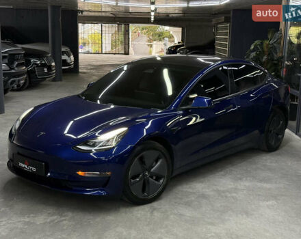 Тесла Модель 3 2018 в Одессе на Automoto.ua Синий Тесла Модель 3, объемом двигателя 0 л и пробегом 74 тыс. км за 19500 $, фото 5 на Automoto.ua