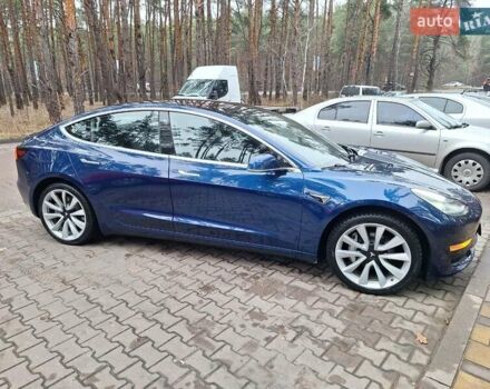 Синий Тесла Модель 3, объемом двигателя 0 л и пробегом 236 тыс. км за 16000 $, фото 6 на Automoto.ua