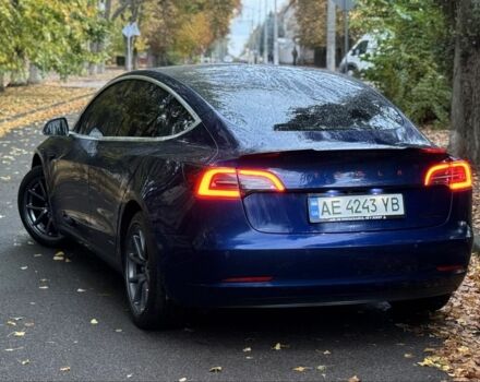 Синій Тесла Модель 3, об'ємом двигуна 0 л та пробігом 201 тис. км за 17550 $, фото 7 на Automoto.ua