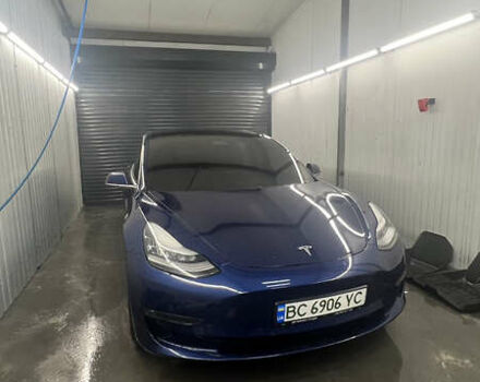 Синій Тесла Модель 3, об'ємом двигуна 0 л та пробігом 123 тис. км за 18000 $, фото 4 на Automoto.ua