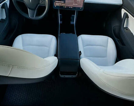 Синий Тесла Модель 3, объемом двигателя 0 л и пробегом 104 тыс. км за 19000 $, фото 13 на Automoto.ua