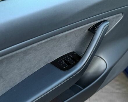 Синий Тесла Модель 3, объемом двигателя 0 л и пробегом 104 тыс. км за 16999 $, фото 15 на Automoto.ua