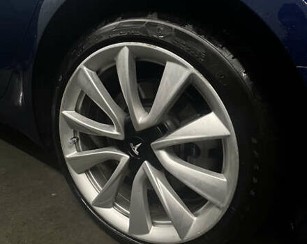 Синій Тесла Модель 3, об'ємом двигуна 0 л та пробігом 123 тис. км за 18000 $, фото 11 на Automoto.ua