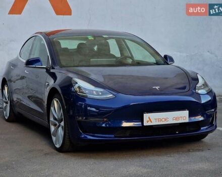 Синий Тесла Модель 3, объемом двигателя 0 л и пробегом 98 тыс. км за 19990 $, фото 5 на Automoto.ua