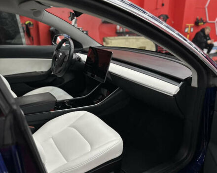 Синий Тесла Модель 3, объемом двигателя 0 л и пробегом 135 тыс. км за 12000 $, фото 6 на Automoto.ua