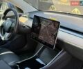 Синий Тесла Модель 3, объемом двигателя 0 л и пробегом 91 тыс. км за 21500 $, фото 17 на Automoto.ua