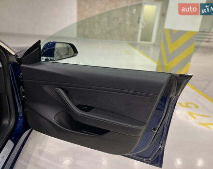 Тесла Модель 3 2018 у Києві на Automoto.ua Синій Тесла Модель 3, об'ємом двигуна 0 л та пробігом 48 тис. км за 31000 $, фото 33 на Automoto.ua