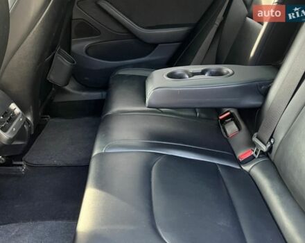 Синий Тесла Модель 3, объемом двигателя 0 л и пробегом 145 тыс. км за 15500 $, фото 11 на Automoto.ua