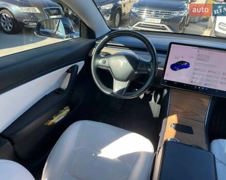 Тесла Модель 3 2018 у Львові на Automoto.ua Синій Тесла Модель 3, об'ємом двигуна 0 л та пробігом 198 тис. км за 16690 $, фото 10 на Automoto.ua