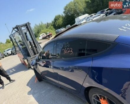 Синій Тесла Модель 3, об'ємом двигуна 0 л та пробігом 80 тис. км за 14500 $, фото 12 на Automoto.ua