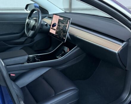 Синій Тесла Модель 3, об'ємом двигуна 0 л та пробігом 104 тис. км за 18500 $, фото 22 на Automoto.ua