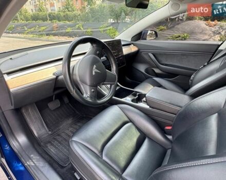 Синій Тесла Модель 3, об'ємом двигуна 0 л та пробігом 130 тис. км за 16499 $, фото 30 на Automoto.ua