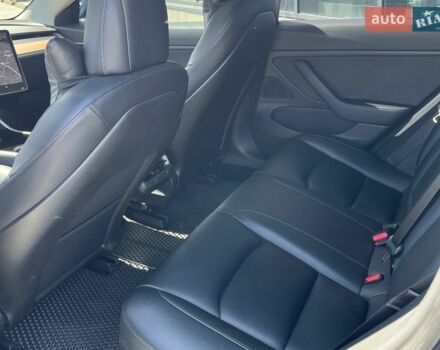 Синий Тесла Модель 3, объемом двигателя 0 л и пробегом 100 тыс. км за 17500 $, фото 7 на Automoto.ua