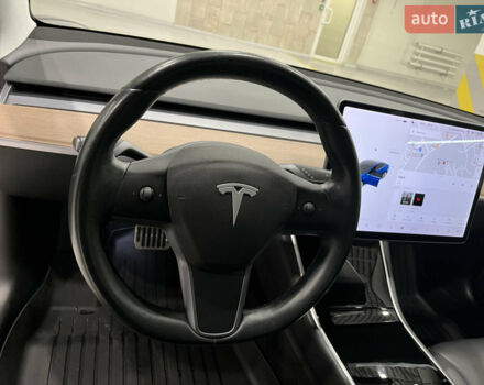 Синий Тесла Модель 3, объемом двигателя 0 л и пробегом 48 тыс. км за 31000 $, фото 25 на Automoto.ua