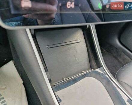 Синий Тесла Модель 3, объемом двигателя 0 л и пробегом 83 тыс. км за 12300 $, фото 25 на Automoto.ua