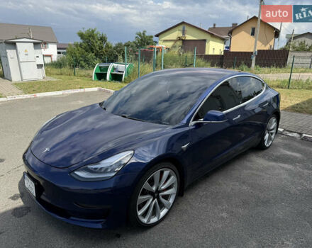 Тесла Модель 3 2018 у Києві на Automoto.ua Синій Тесла Модель 3, об'ємом двигуна 0 л та пробігом 108 тис. км за 20800 $, фото 1 на Automoto.ua