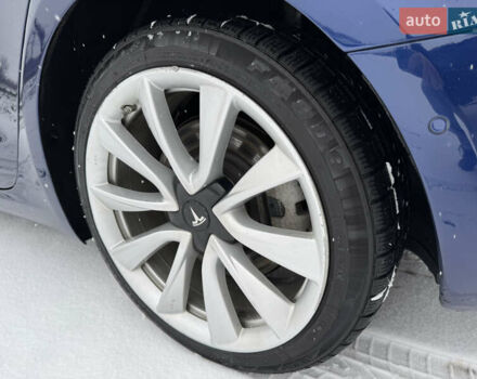 Синий Тесла Модель 3, объемом двигателя 0 л и пробегом 136 тыс. км за 17800 $, фото 2 на Automoto.ua