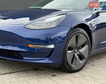 Синій Тесла Модель 3, об'ємом двигуна 0 л та пробігом 104 тис. км за 17990 $, фото 7 на Automoto.ua