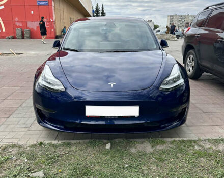 Синий Тесла Модель 3, объемом двигателя 0 л и пробегом 112 тыс. км за 18300 $, фото 3 на Automoto.ua