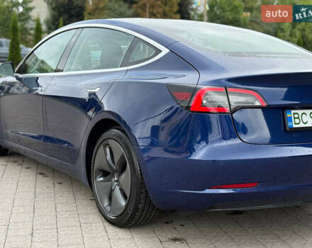 Синій Тесла Модель 3, об'ємом двигуна 0 л та пробігом 104 тис. км за 17990 $, фото 10 на Automoto.ua