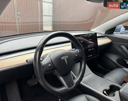 Синій Тесла Модель 3, об'ємом двигуна 0 л та пробігом 187 тис. км за 17000 $, фото 7 на Automoto.ua