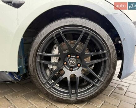 Синий Тесла Модель 3, объемом двигателя 0 л и пробегом 129 тыс. км за 12200 $, фото 10 на Automoto.ua