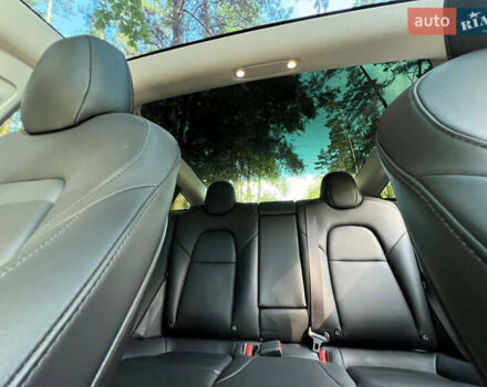 Синий Тесла Модель 3, объемом двигателя 0 л и пробегом 82 тыс. км за 25000 $, фото 7 на Automoto.ua