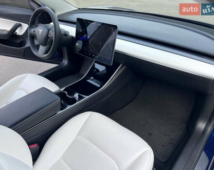 Синий Тесла Модель 3, объемом двигателя 0 л и пробегом 115 тыс. км за 14800 $, фото 25 на Automoto.ua