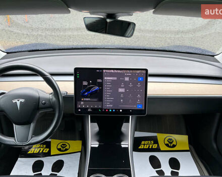 Синий Тесла Модель 3, объемом двигателя 0 л и пробегом 151 тыс. км за 17850 $, фото 13 на Automoto.ua