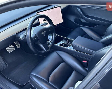 Синій Тесла Модель 3, об'ємом двигуна 0 л та пробігом 190 тис. км за 17500 $, фото 19 на Automoto.ua