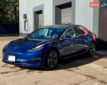 Синий Тесла Модель 3, объемом двигателя 0 л и пробегом 129 тыс. км за 17500 $, фото 2 на Automoto.ua