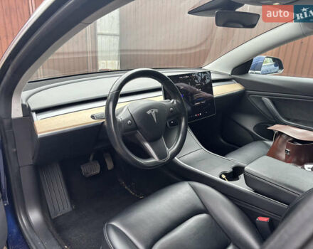 Синій Тесла Модель 3, об'ємом двигуна 0 л та пробігом 187 тис. км за 17000 $, фото 8 на Automoto.ua