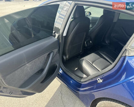 Синий Тесла Модель 3, объемом двигателя 0 л и пробегом 90 тыс. км за 19000 $, фото 9 на Automoto.ua