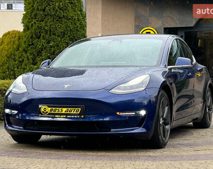 Синий Тесла Модель 3, объемом двигателя 0 л и пробегом 151 тыс. км за 17850 $, фото 2 на Automoto.ua
