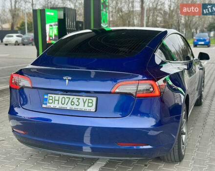 Синий Тесла Модель 3, объемом двигателя 0 л и пробегом 80 тыс. км за 15900 $, фото 19 на Automoto.ua
